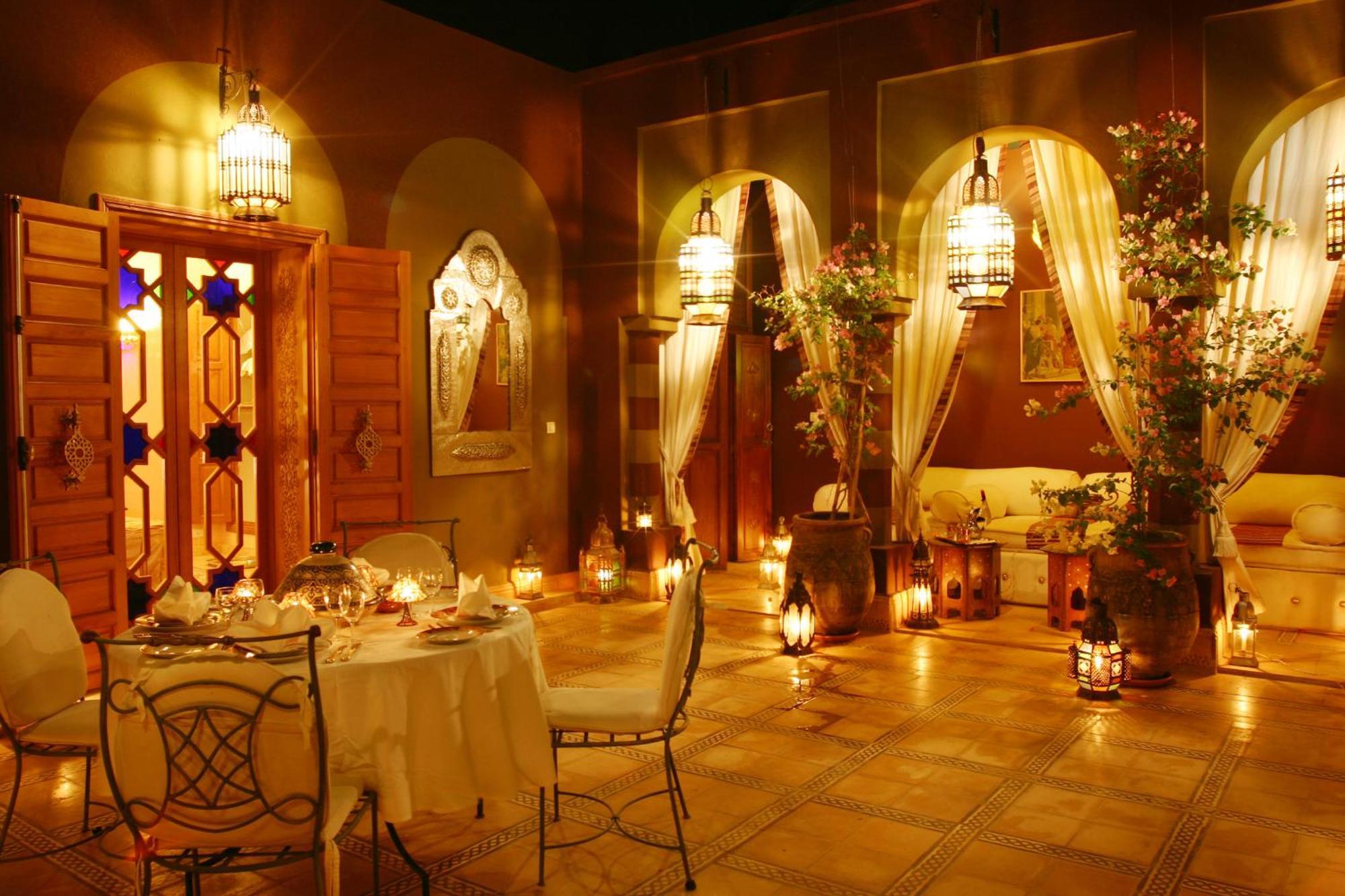 Dar Ayniwen Garden Hotel & Bird Zoo Marrakesh Exterior photo