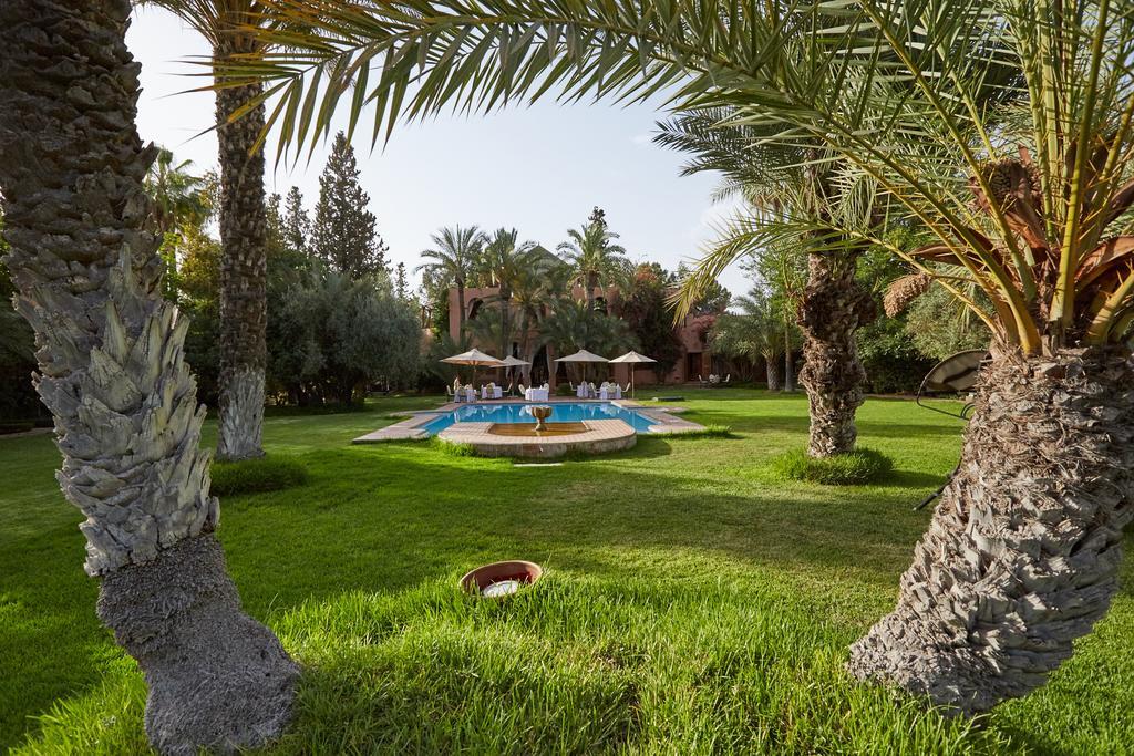 Dar Ayniwen Garden Hotel & Bird Zoo Marrakesh Exterior photo